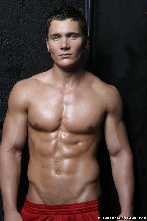 ล่ำแบบนี้พอไหวมั้ยครับ