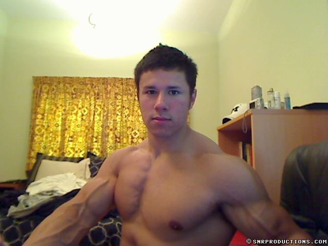 ล่ำแบบนี้พอไหวมั้ยครับ