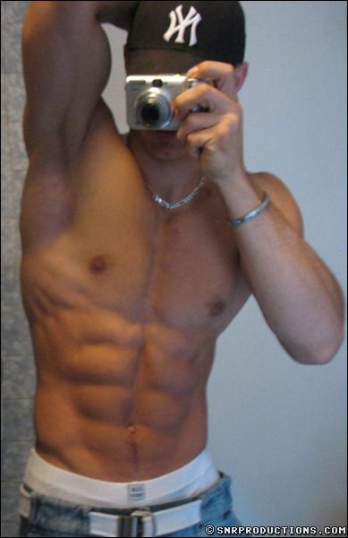 ล่ำแบบนี้พอไหวมั้ยครับ