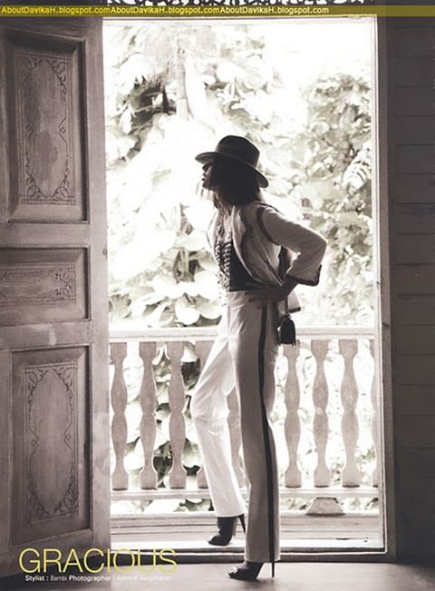 ใหม่-ดาวิก้า โฮร์เน่ @ IMAGE vol.24 no.11 November 2011