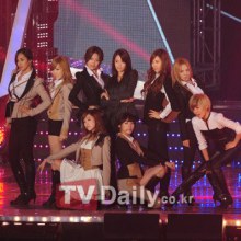 SNSD @ Love Sharing Concert