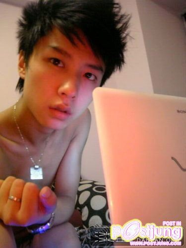 หนุ่มๆ น่าร๊ากกๆๆๆ อ่ะ
