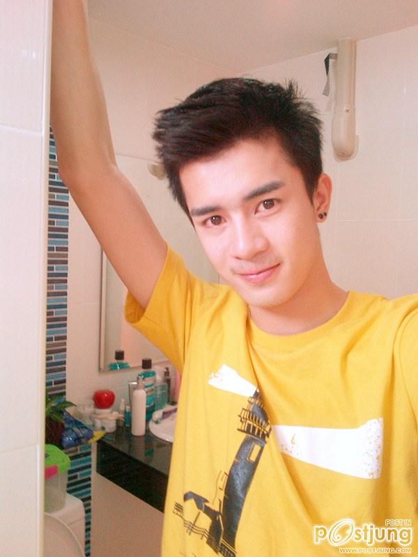 หนุ่มๆ น่าร๊ากกๆๆๆ อ่ะ