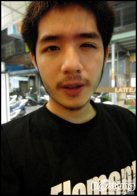 หนุ่มๆ น่าร๊ากกๆๆๆ อ่ะ