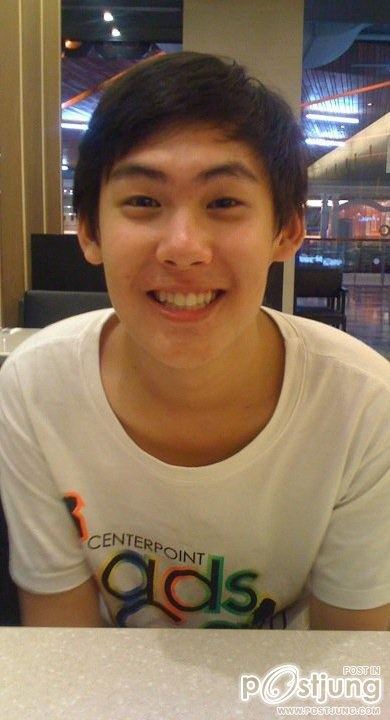 หนุ่มๆ น่าร๊ากกๆๆๆ อ่ะ