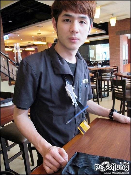 หนุ่มๆ น่าร๊ากกๆๆๆ อ่ะ