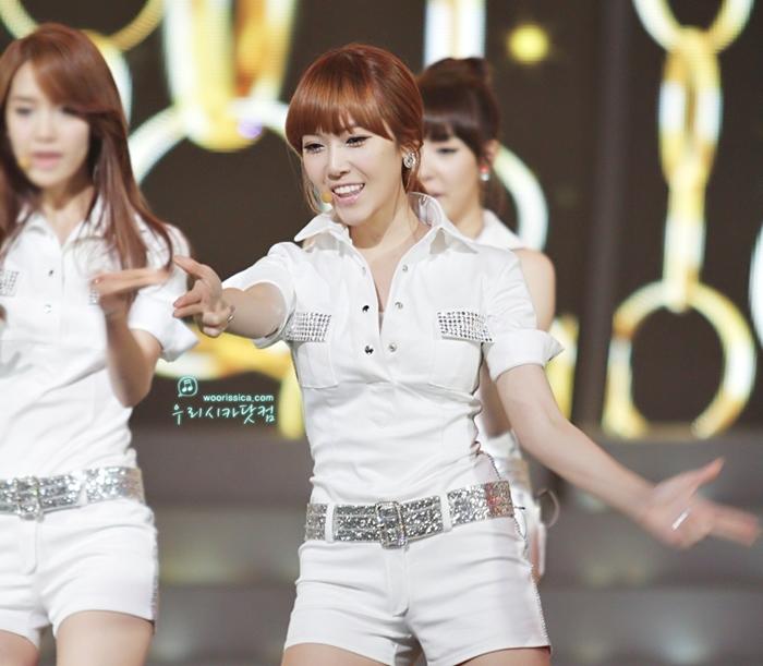 SNSD สวยวิ้งค์ๆ