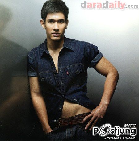 อ๋อม อรรคพันธ์...หล่อ น่ารัก อ่ะ !