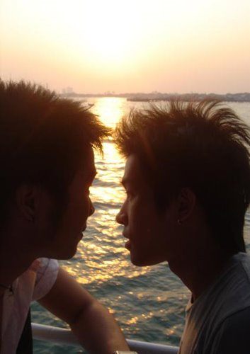 คู่รักหวานๆ