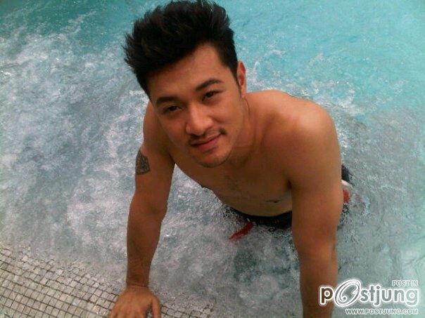 บู กฤษณ์ ไตรรัตน์