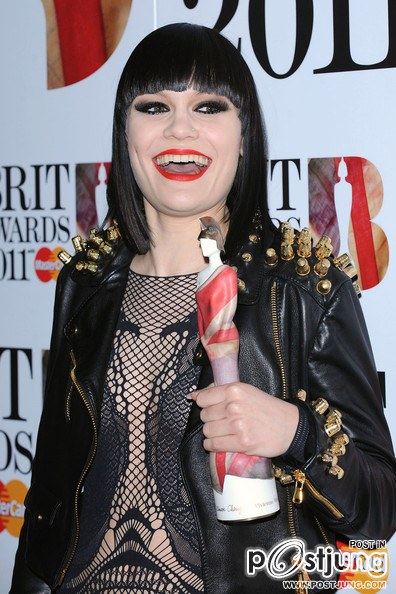 แอบคล้าย jessie j 55+