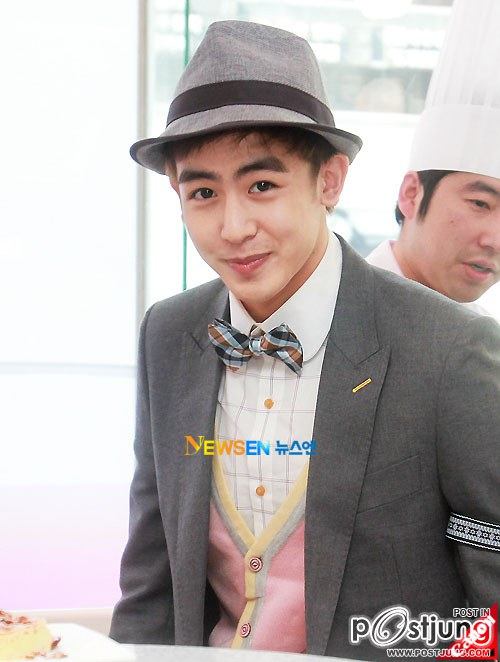 รูป นิชคุณ...น่าร๊ากกก อ่ะ :)))
