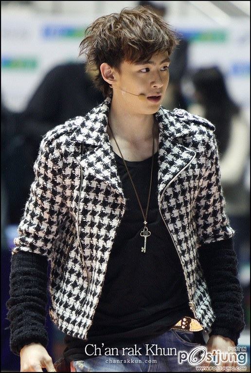 รูป นิชคุณ...น่าร๊ากกก อ่ะ :)))
