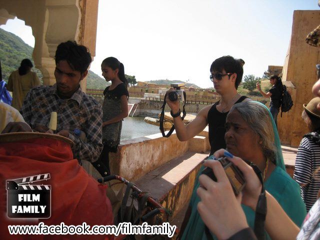 ฟิล์ม-รัฐภูมิ เบี้องหลังถ่ายแบบนิตยสาร honeymoon + travel @ อินเดีย