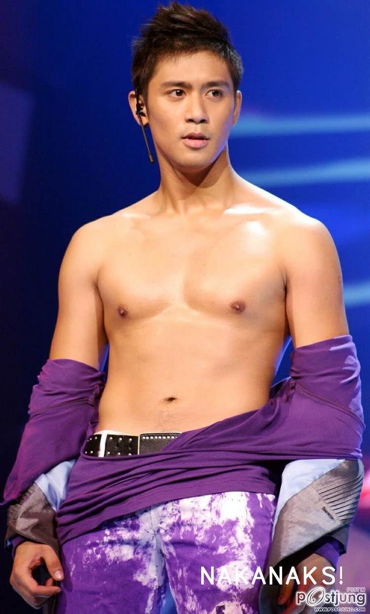 หล่อๆใส่ๆขออีกครั้ง