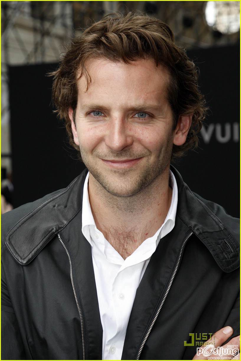 หนุ่มใหญ่ Hollywood ยังหล่อมากมาย