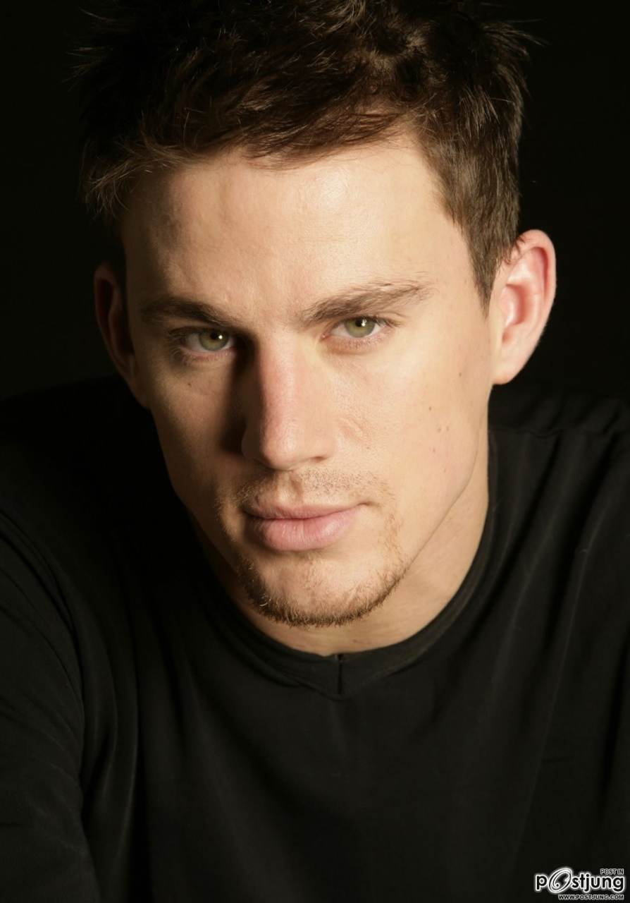 หนุ่มใหญ่ Hollywood ยังหล่อมากมาย