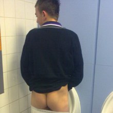 ผู้ชาย...ผลัดกันชม 21 อีกซักอัลบั้ม ของขวัญหลังน้ำลด