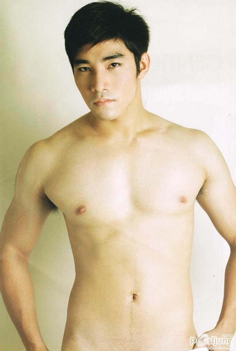 ตามหนุ่มคนนี้ดีดีแซ่บๆ