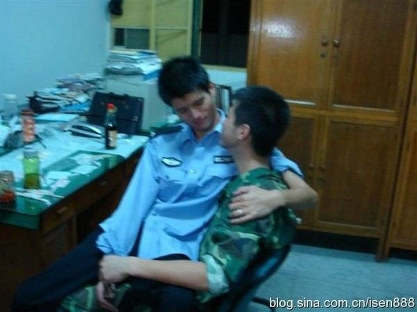 น่ารัก + แซ่บ