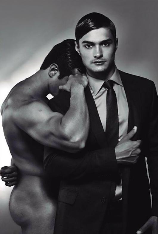 Muriel Vilela and Paulo Fusetto for A Capa