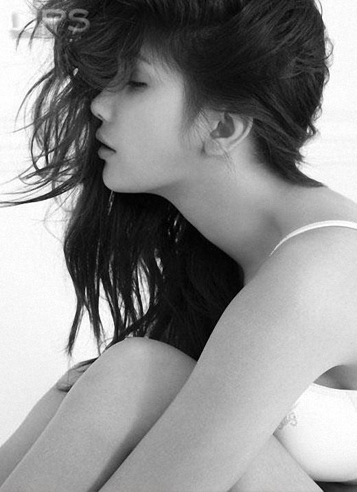 ปู-ไปรยา  @ LIPS no. 8 October 2011