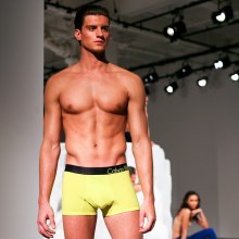 CALVIN KLEIN SPRING 2012 PRESENTATION