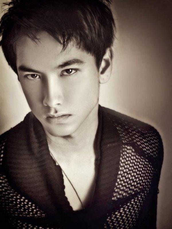 คนนี้ หล่อได้ใจ