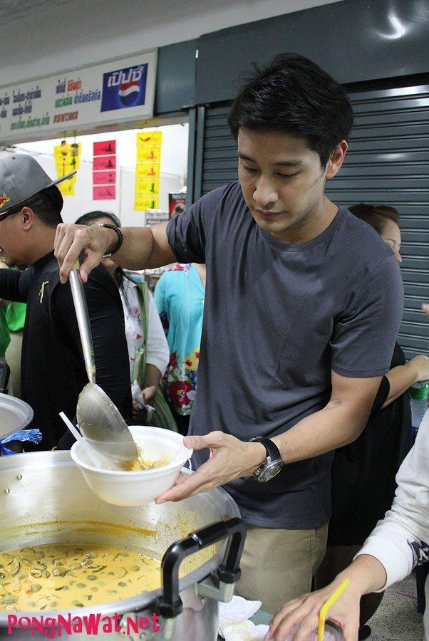 ป้อง-ณวัฒน์ ร่วมงาน "พาคนไทยให้ยิ้มได้เหมือนเดิม"