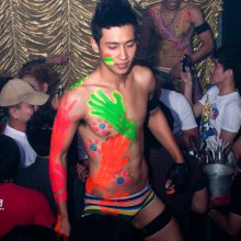 HM album Show Man ครับเผื่อใครไม่เคยดูครับ