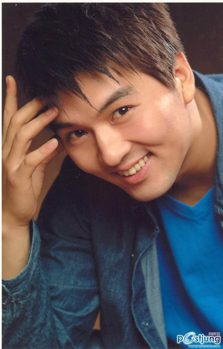 Lee Pil Mo หล่อจัง