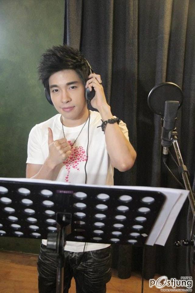 ศิลปิน-ดารา ร่วมส่งพลังใจสู้ภัยน้ำท่วม ผ่านบทเพลงแห่งความสามัคคี &ldquo;บ้านเรา บ้านพ่อ&rdquo;