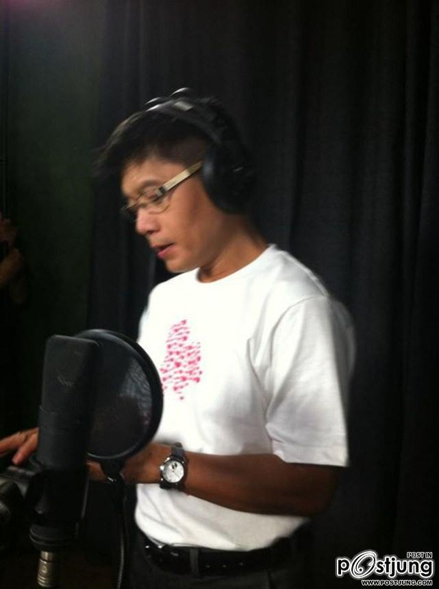 ศิลปิน-ดารา ร่วมส่งพลังใจสู้ภัยน้ำท่วม ผ่านบทเพลงแห่งความสามัคคี &ldquo;บ้านเรา บ้านพ่อ&rdquo;