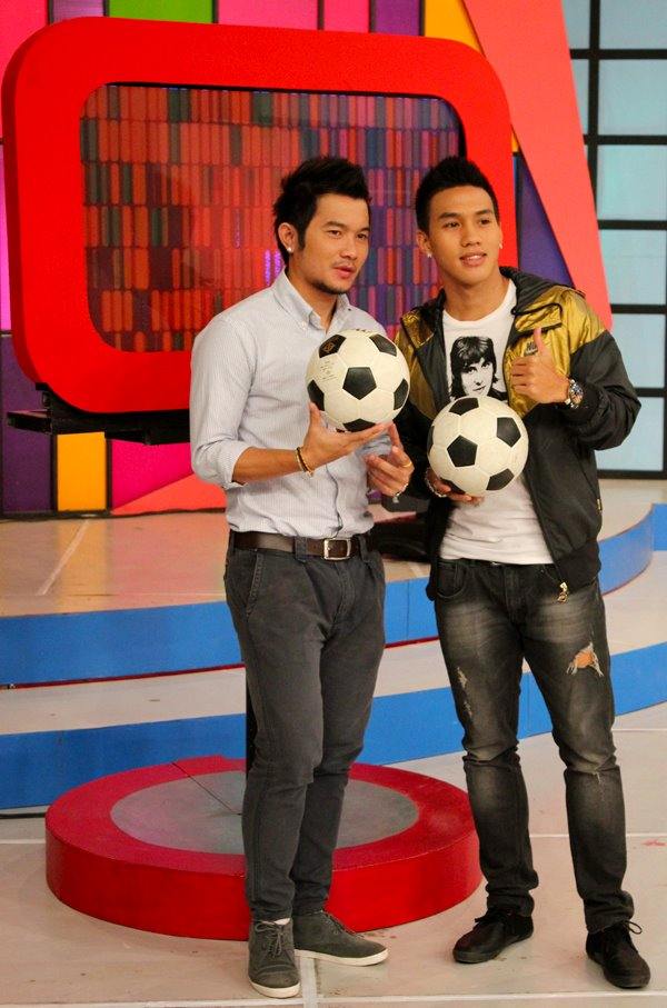 ลีซอ-ธีรเทพ & แมท-ปิยชาติ บันทึกเทปรายการ "คู่ซี้คู่แซบ"