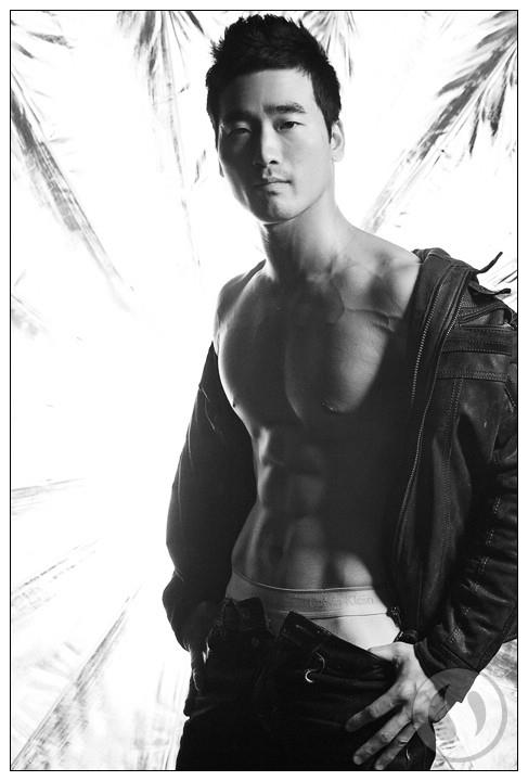 Photoshoot men album 396