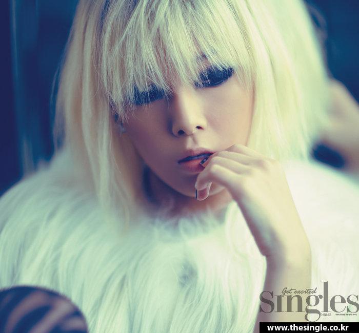 Wonder Girls : Yubin in Singles Magazine