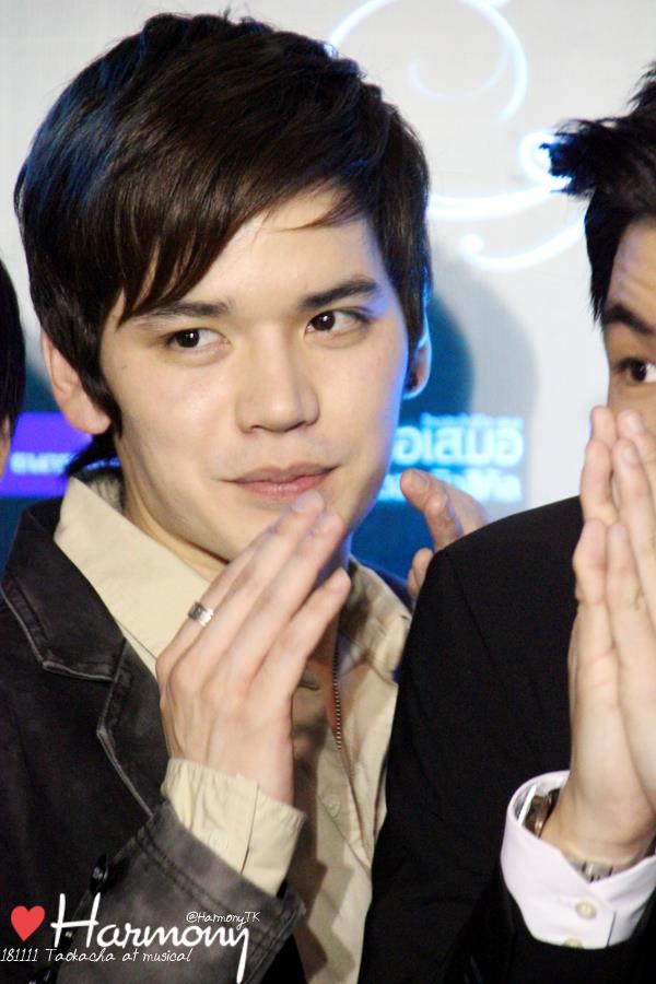 เต๋า & Friend AF ร่วมชมละครเวที รักเธอเสมอ The Musical