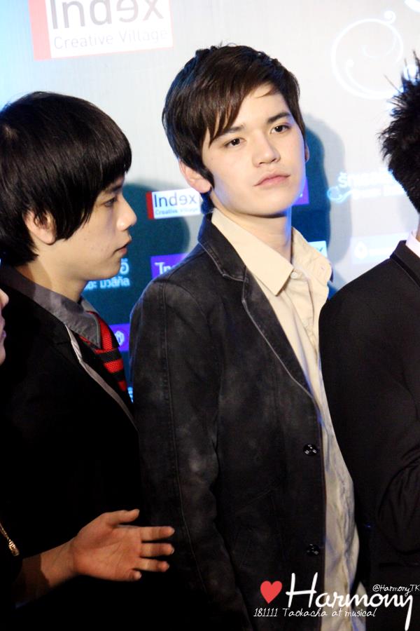 เต๋า & Friend AF ร่วมชมละครเวที รักเธอเสมอ The Musical