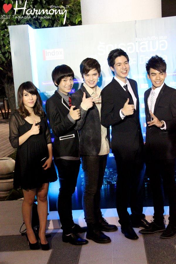 เต๋า & Friend AF ร่วมชมละครเวที รักเธอเสมอ The Musical