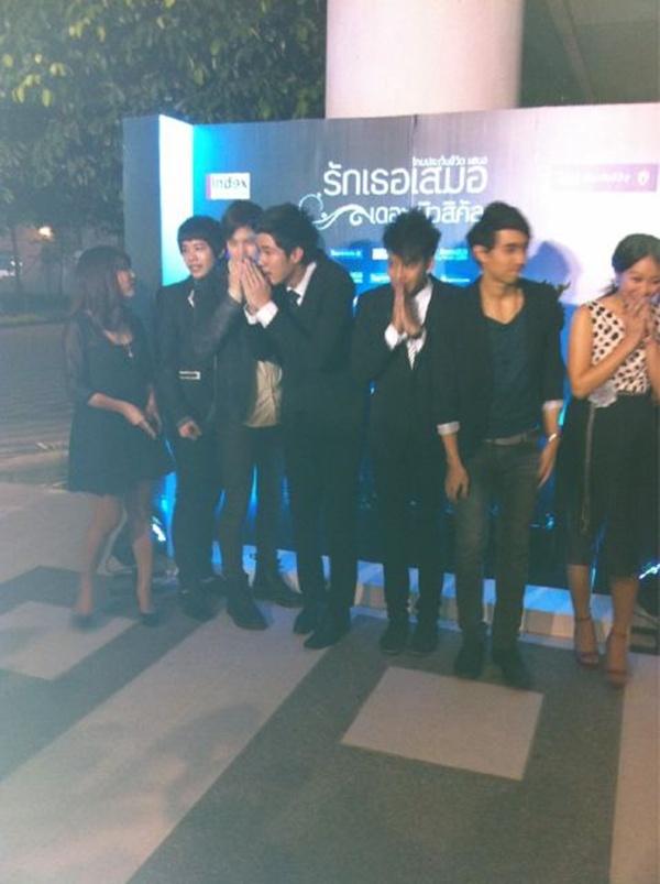 เต๋า & Friend AF ร่วมชมละครเวที รักเธอเสมอ The Musical