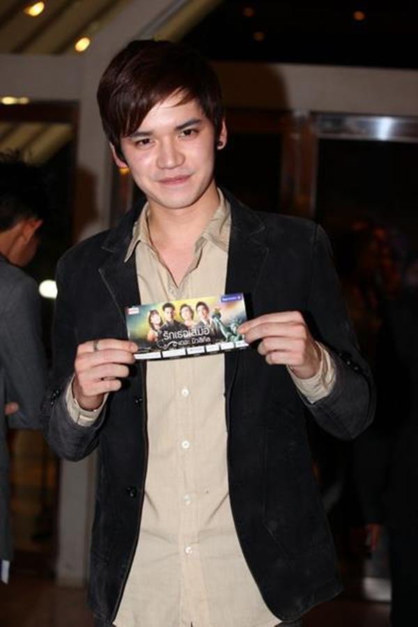 เต๋า & Friend AF ร่วมชมละครเวที รักเธอเสมอ The Musical