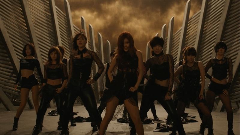 T-ARA เผยภาพเบื้องหลังเอ็มวี ‘Cry Cry’ แดนซ์เวอร์ชั่น