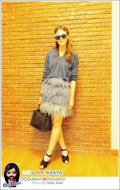 ชมพู่ อารยา ร่วมร้องเพลงรวมใจ โครงการเพลงพิเศษ &ldquo;บ้านเรา บ้านพ่อ&rdquo;