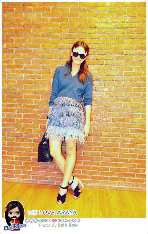 ชมพู่ อารยา ร่วมร้องเพลงรวมใจ โครงการเพลงพิเศษ &ldquo;บ้านเรา บ้านพ่อ&rdquo;