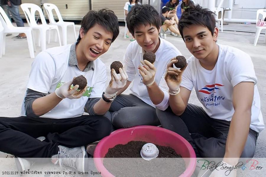 กัน โตโน่ ริท ร่วมปั้นEM Ball @ งานรวมพลคน Do-D