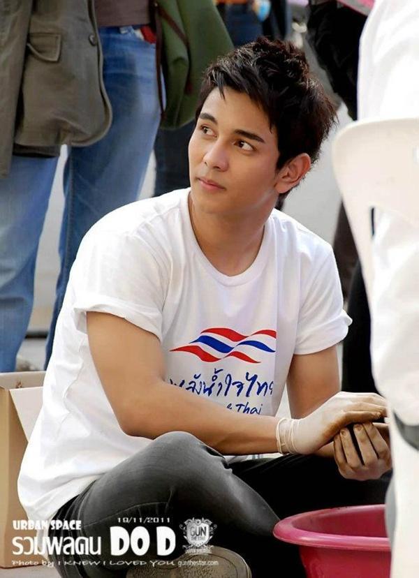 กัน โตโน่ ริท ร่วมปั้นEM Ball @ งานรวมพลคน Do-D
