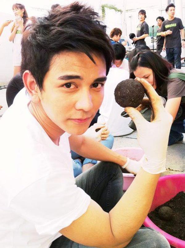 กัน โตโน่ ริท ร่วมปั้นEM Ball @ งานรวมพลคน Do-D