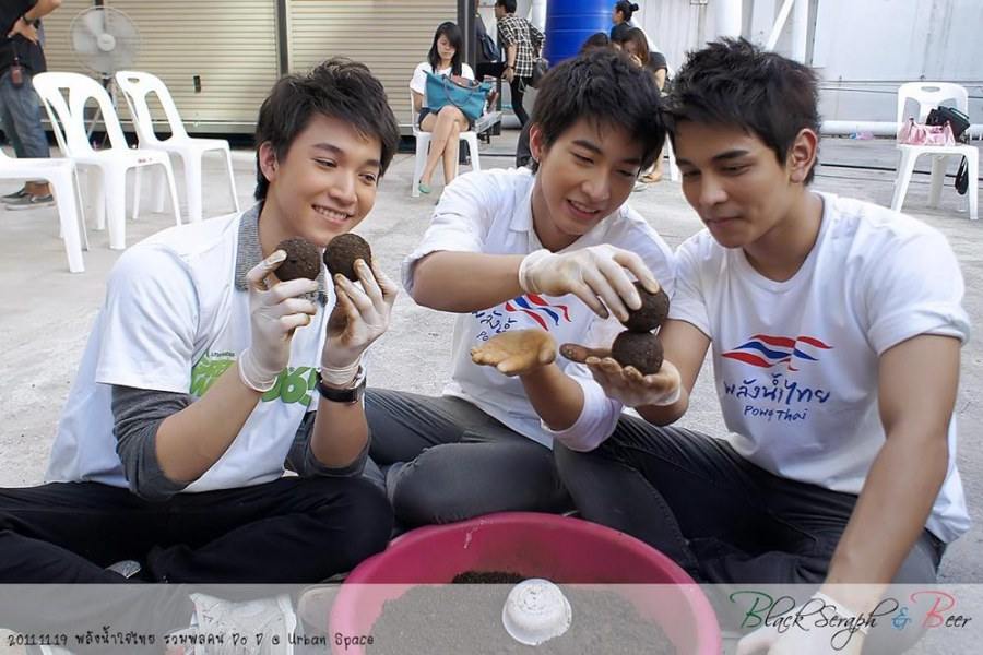กัน โตโน่ ริท ร่วมปั้นEM Ball @ งานรวมพลคน Do-D