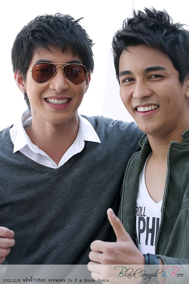 กัน & โตโน่ งานรวมพลคนดูดี @ Urban Space