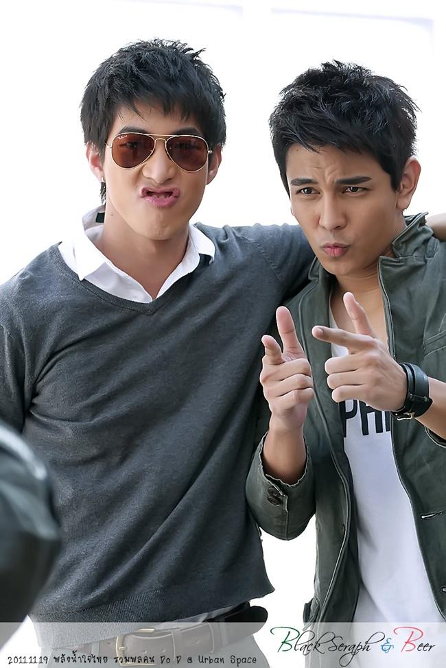 กัน & โตโน่ งานรวมพลคนดูดี @ Urban Space